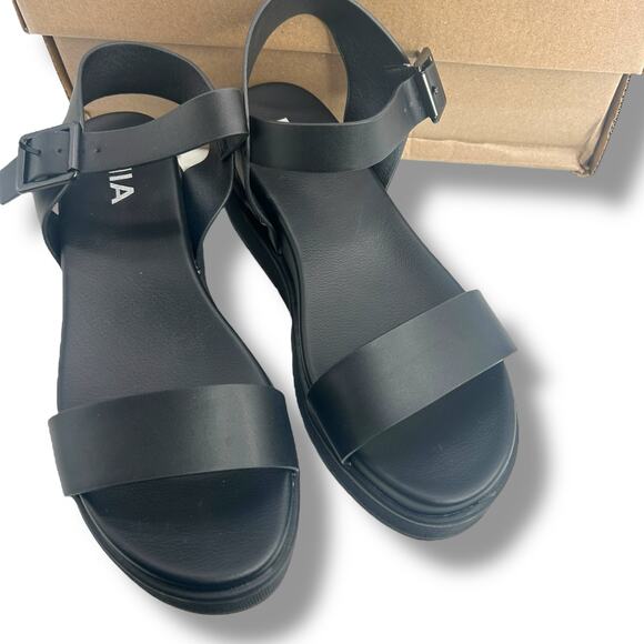 NEW Mia Kayci Sandals Size 6.5 Black Ankle Strap Platform Chunky Shoes NWT - Picture 7 of 9